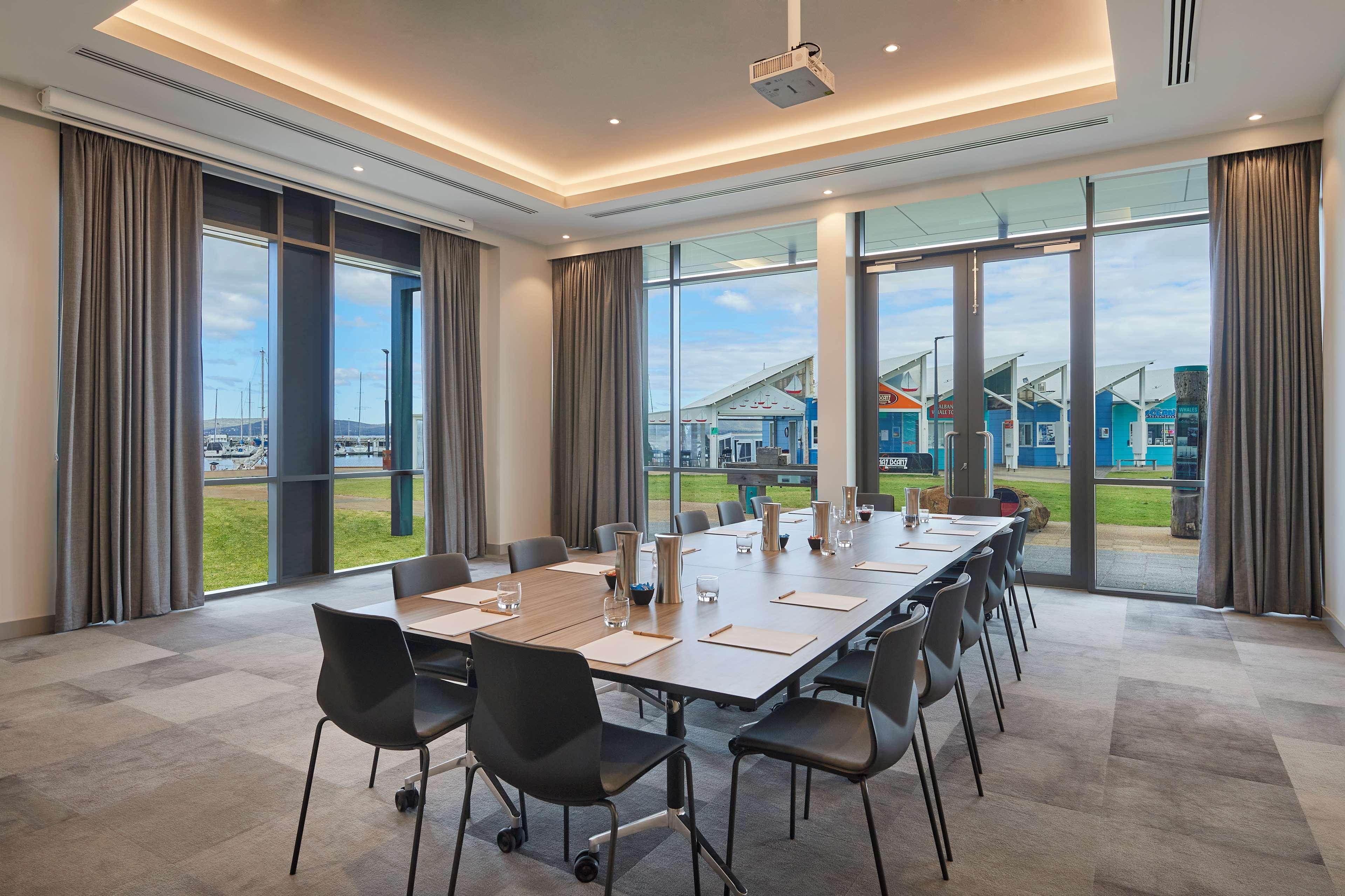 Hilton Garden Inn Albany, Wa Buitenkant foto